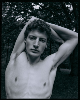 Fotograf-Marcus-Rex-LFashion-Editorial-Portrait-Berlin-Nature 