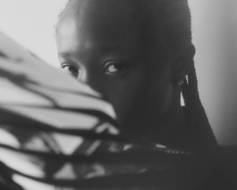 Editorial-Berlin-Marcus-Rex-Fashion-Fotograf-Portrait-Yetunde-Studio-08 