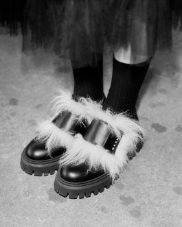 Berlin-Studio-Chiara-Portrait-Editorial-Fotograf-Marcus-Rex-14 