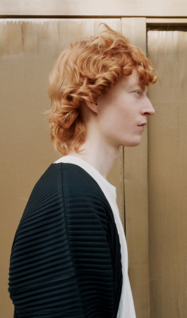 London-Louis-Fashion-Editorial-Fotograf-Marcus-Rex-Portrait-Studio-01 